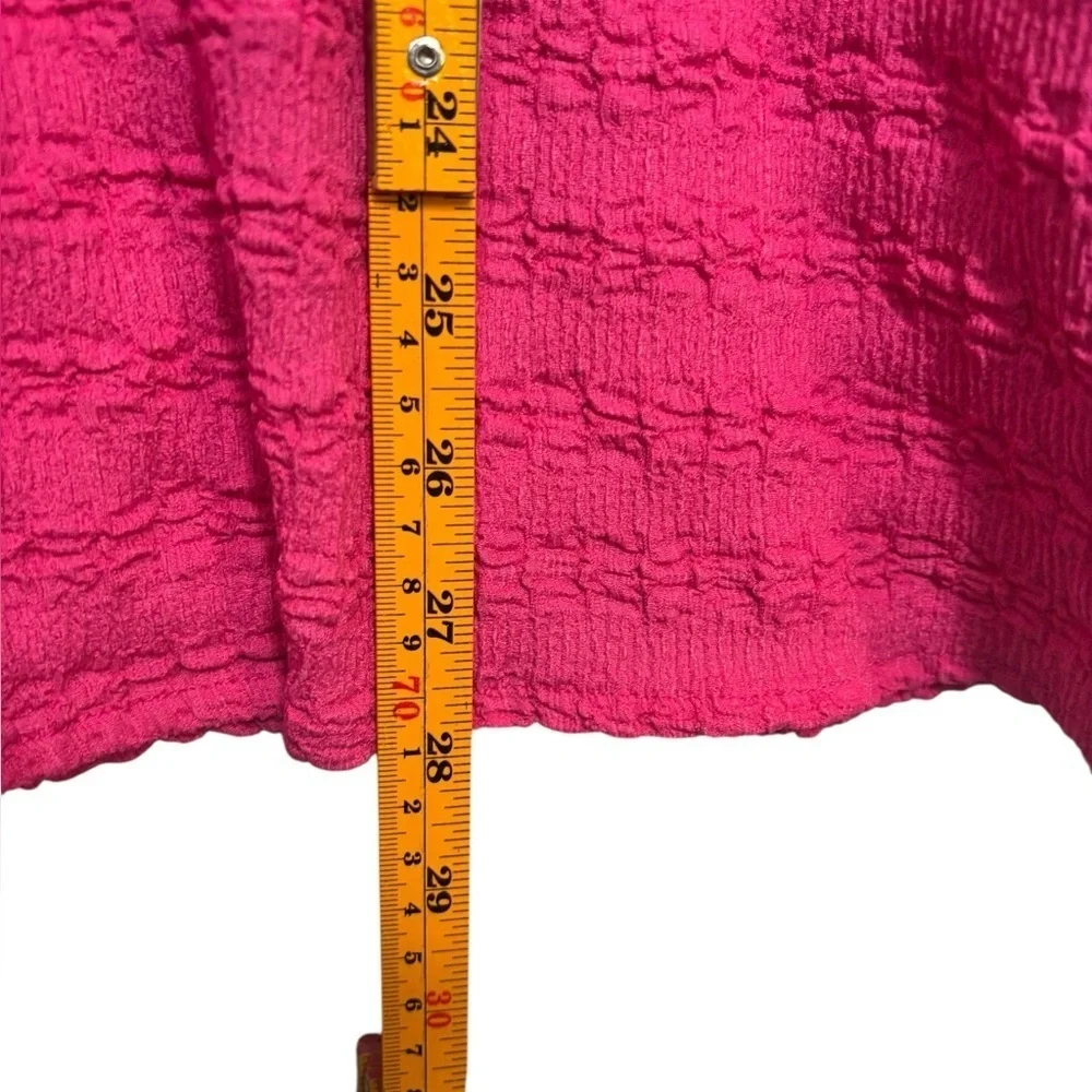 Umgee Barbie Flowy Pink Textured Blouse Size Large - Picture 8 of 9